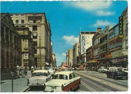 Queen St - Sunday